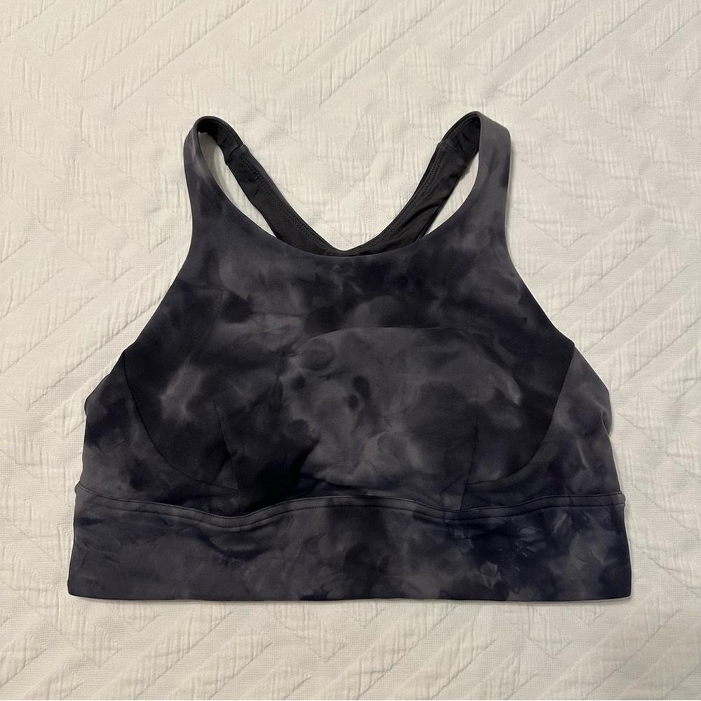 Lululemon Wunder Train Longline Bra *Medium
Support C/D Cup